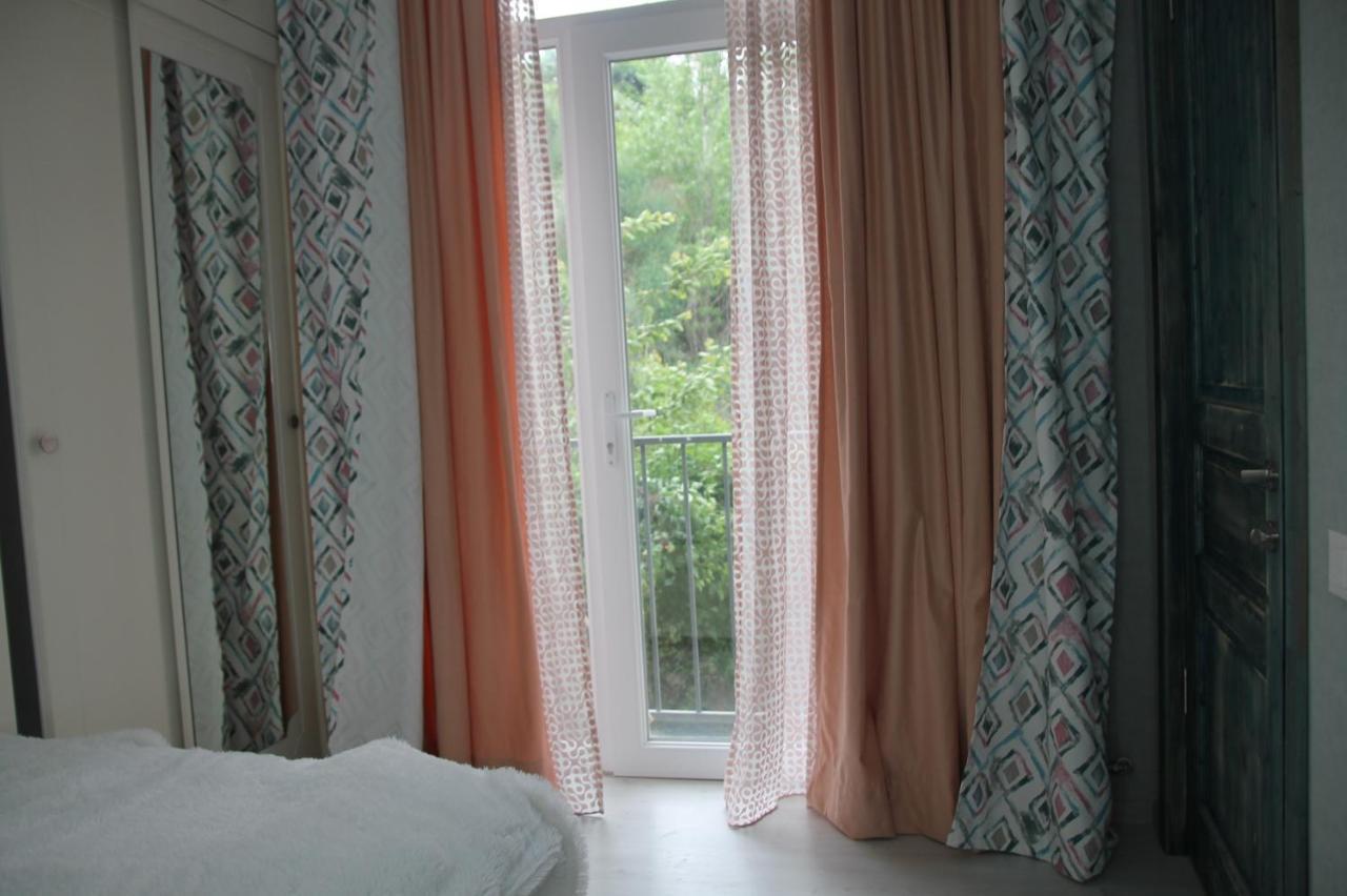 Cozy Apartment In Vake ティビリシ エクステリア 写真